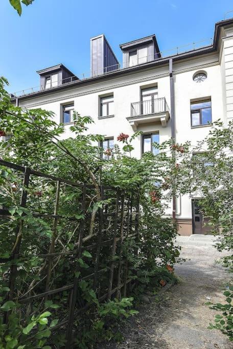 Sky Apartments Каунас Экстерьер фото